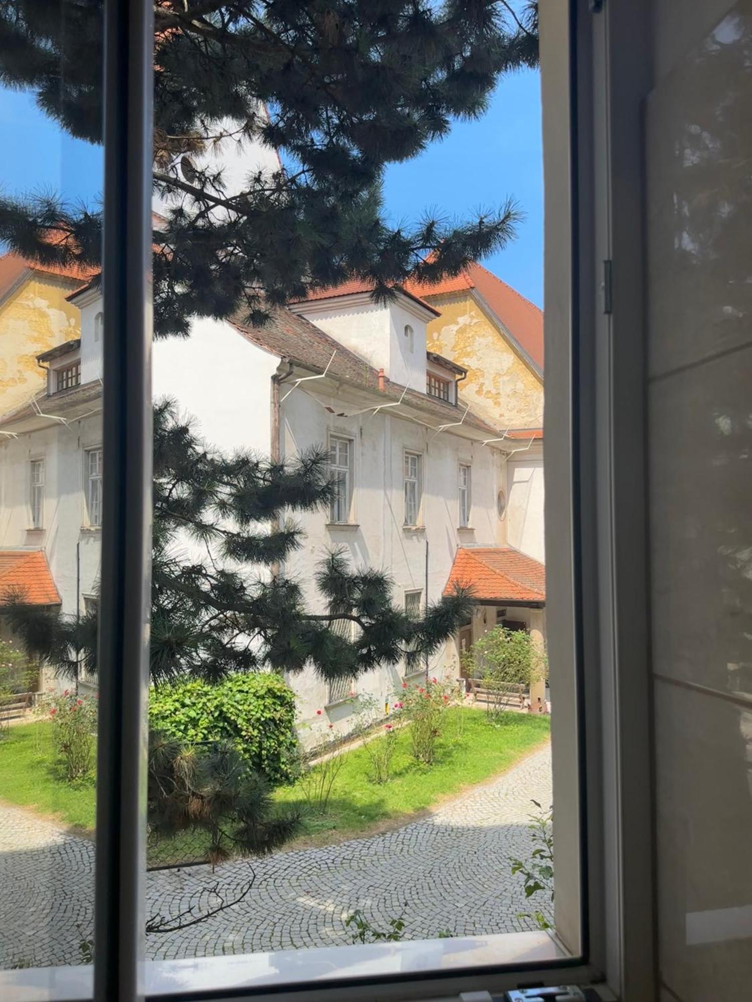 Comfort Apartment Brno-City Center Экстерьер фото